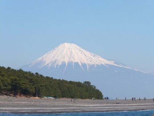 静岡市内から見る富士山