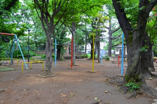 東京都荒川区の西日暮里公園