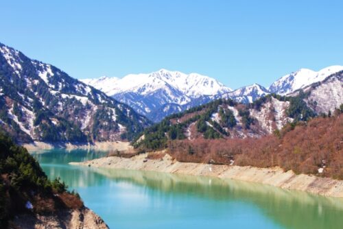 大町市の立山黒部アルペンルート