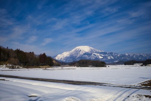 米原市の伊吹山